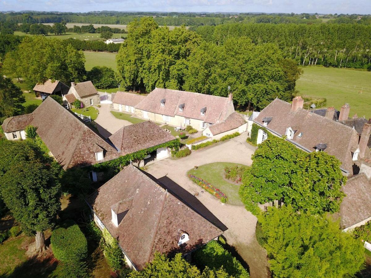 Gite Charmant Avec Piscine Chauffee, Tennis Et Jardin Pres De Beaumont-Sur-Sarthe - Fr-1-410-214 Villa Maresché Eksteriør bilde